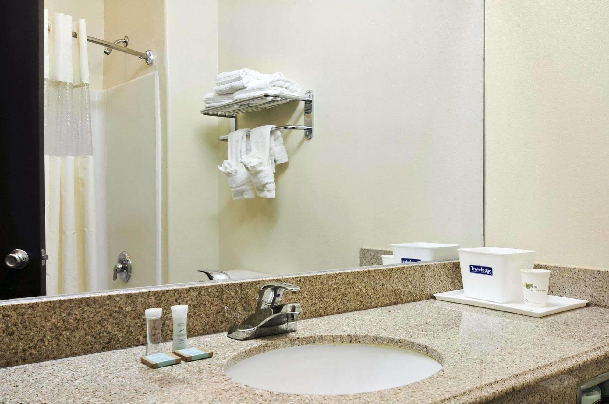 Travelodge Pharr McAllen Room photo